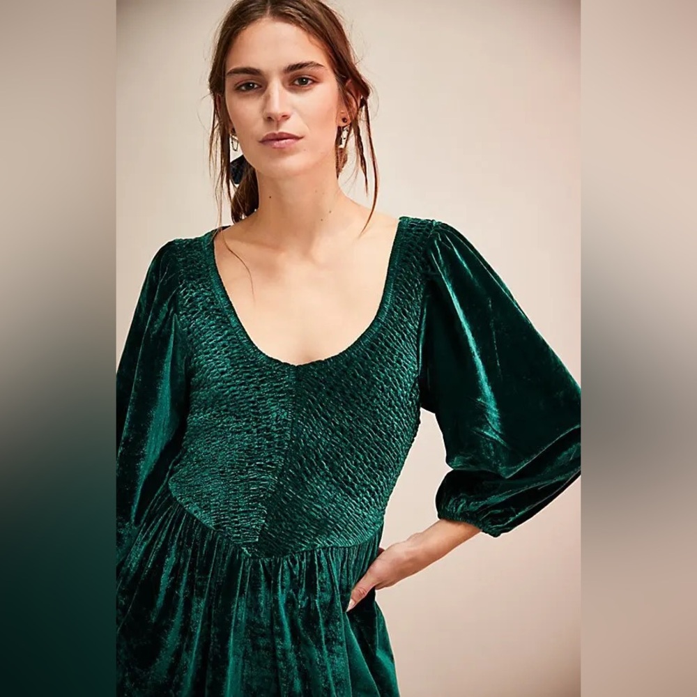 NWOT Free People Farrier Velvet Mini Dress in Pine Green - Picture 2 of 12